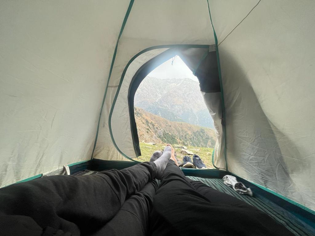 Triund Trek Hotell Dharamshala Exteriör bild